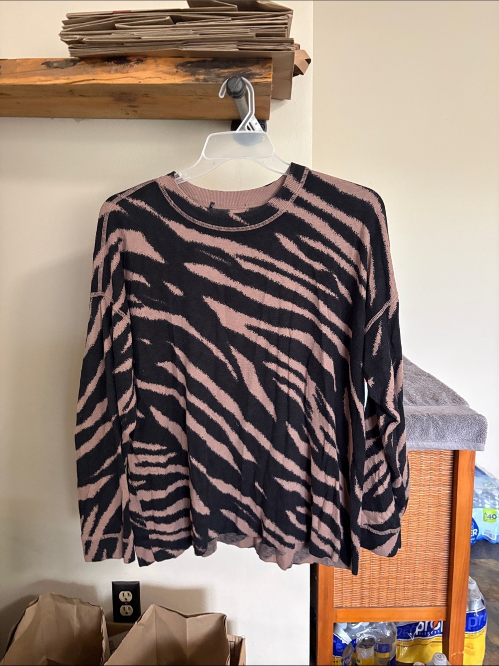 Women’s Zebra-Print Long Sleeve Tee - Mauve & Black
